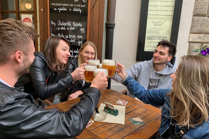 Prague Historic Pub Tour with Drinks Included - The guides make the difference