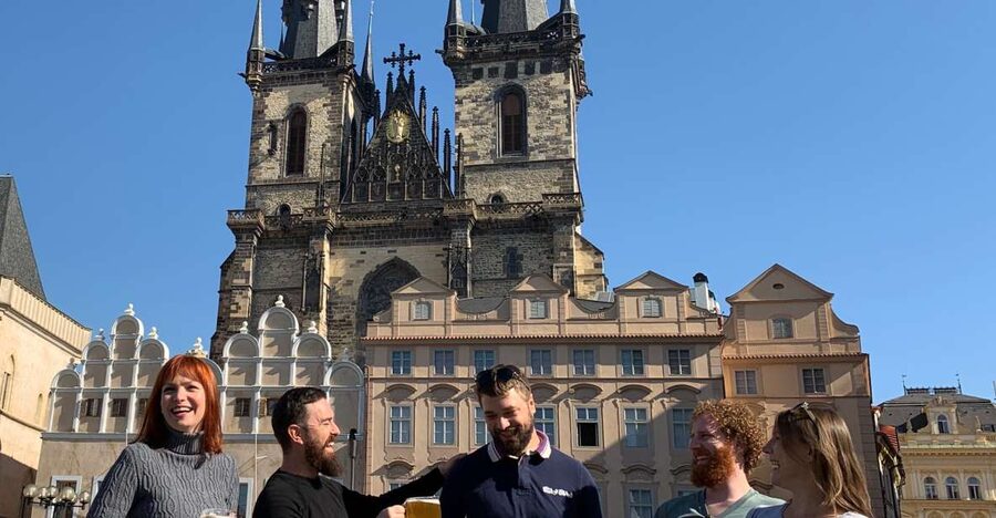 Prague: Historic Pubs Tour with Drinks - Old Town Square and the Astronomical Clock