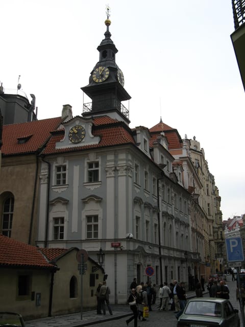 Prague: Jewish Quarter and Museum Guided Tour - Maisel Synagogue and the museum’s historical exhibits