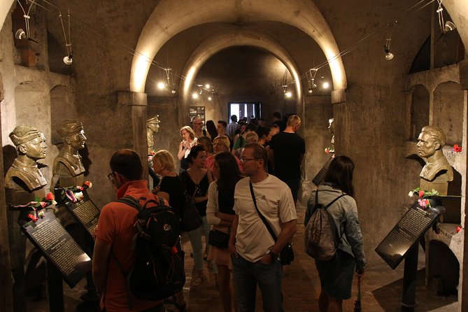Prague Jewish Quarter and WW2 Private Tour - The Memorial to the Heroes of the Heydrich Terror