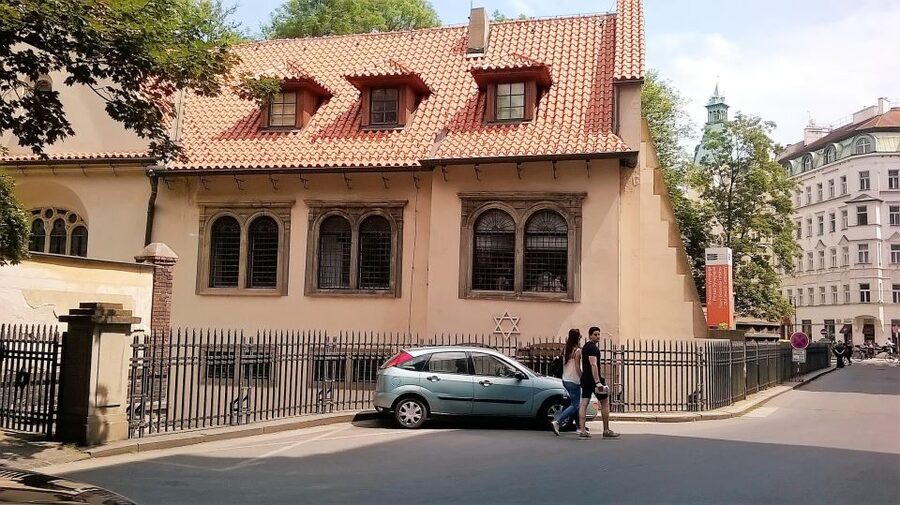 Prague Jewish Quarter Online Audio Guide - Language choices and audio quality