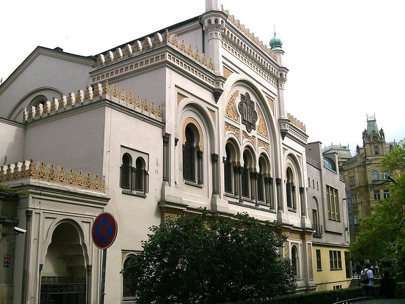 Prague: Jewish Quarter Premium Tour - The Old-New Synagogue begins the story