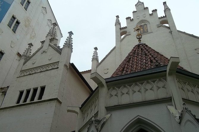 Prague Jewish Quarter Private Half-Day Walking Tour - Klausen Synagogue and early Baroque Prague