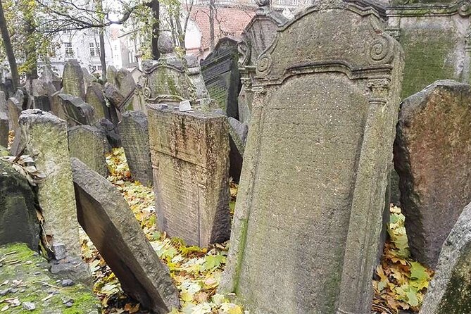Prague Jewish Quarter Private tour - 3hours - Pinkas Synagogue: a memorial, not just a museum