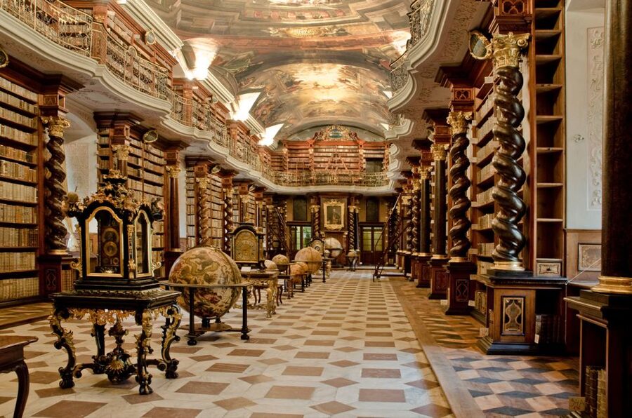 Prague: Klementinum Library & Astronomical Tower Guided Tour - Meridian Hall and the small beam of sunlight