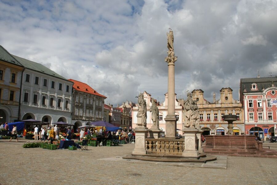 Prague: Kutná Hora, St Barbara's Cathedral and Bone Church - Sedlec Ossuary and its 40,000 bones