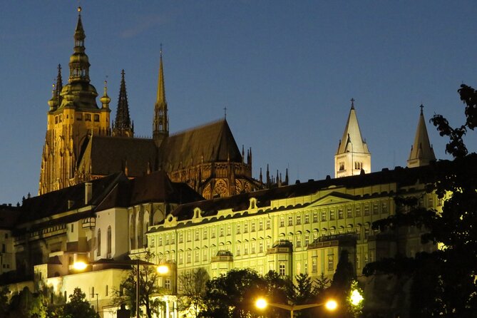 Prague Literary & Historical Tours - Comprehensive Route - Who Will Enjoy This Walk Most