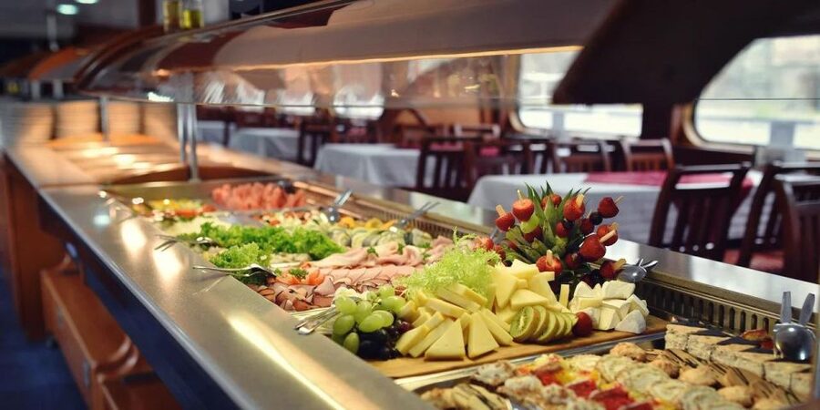 Prague: Lunch Cruise on Vltava River with open Buffet - The comfort of a floating lunch room
