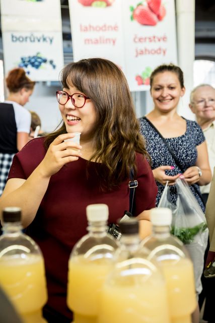 Prague: Market Tour and Traditional Czech Cooking Class - Practical details before you reserve