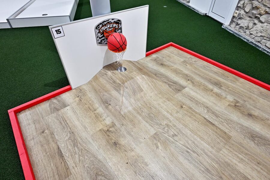 Prague: Mazemania Miniature Golf Experience - Is $12 good value in Prague?