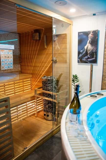 Prague: Modern Private Spa with Jacuzzi and Sauna - Rules that affect your visit