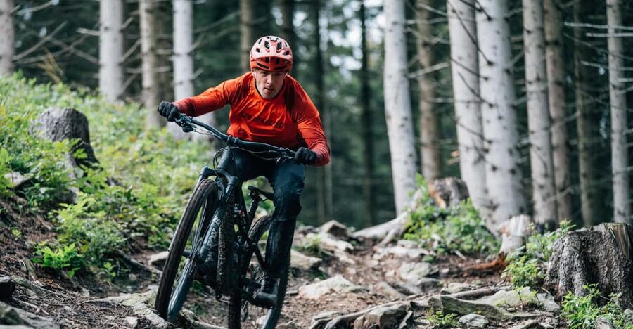 Prague Mountain Biking: Blast Through The Best Singletracks - The Bikes: Why the 29-Inch Full Suspension Matters