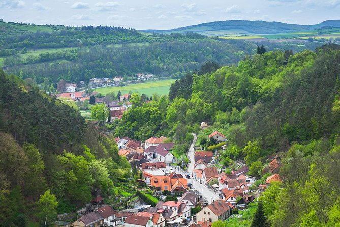 Prague-Munich One-Way Sightseeing Day Tour - Why this transfer works better than a plain train ride