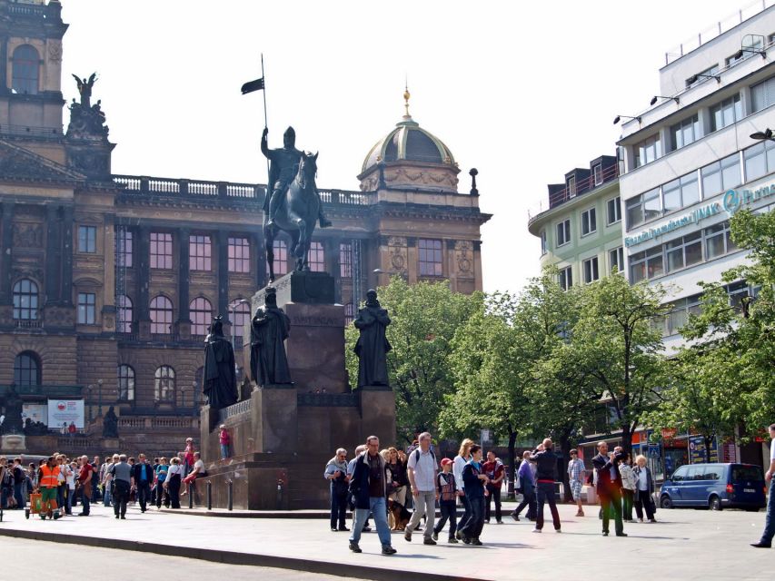 Prague: Old, New, and Jewish Towns Guided Walking Tour - Meeting at the Czech National Bank