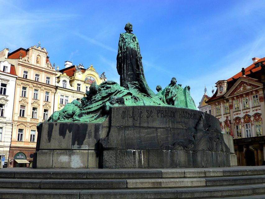 Prague: Old, New, and Jewish Towns Guided Walking Tour - Jewish Town: Essential context, not just a pretty quarter