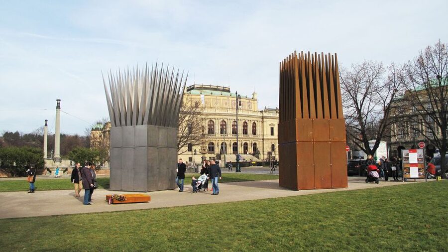 Prague: Old Town and Classical Concert Tour - Old Town Square and the first Prague stories