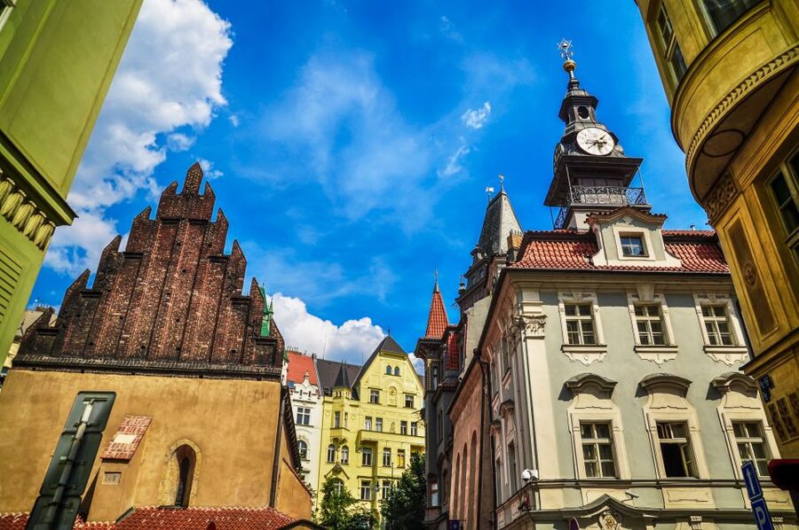 Prague: Old Town and Jewish Quarter Tour - Is $24 a fair price for 90 minutes?