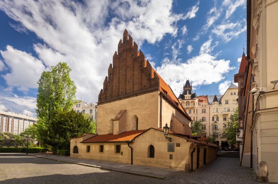 Prague: Old Town Highlights Private Guided Walking Tour - The 2-hour route: Prague’s best first look