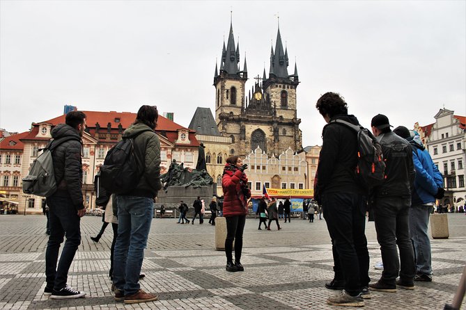 Prague Old Town, Medieval Underground and Dungeon Historical Tour - The alchemy laboratory and the Golem story
