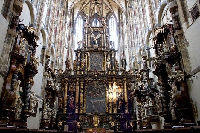 Prague Old Town New Town and Jewish Quarter Morning Tour - Czech Cubism at the House of the Black Madonna
