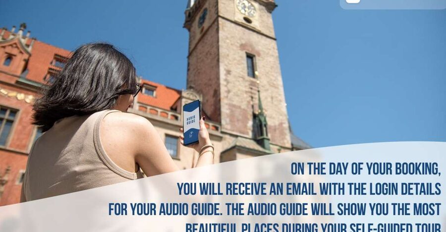 Prague: Old Town Square and Astronomical Clock Audio Guide - Following the Old Town Hall story