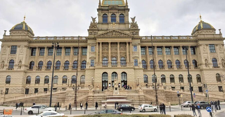 Prague: Old Town Tour & National Museum Skip-the-Line Ticket - Thirty minutes through New Town