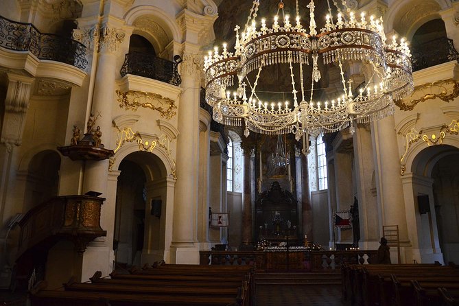Prague Old Town Tour with a Classical Concert - Old Town Square, where Prague begins