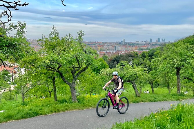 Prague on E-Bike: Explore Greater Downtown Parks & Epic Views - Naplavka: coffee beside the river