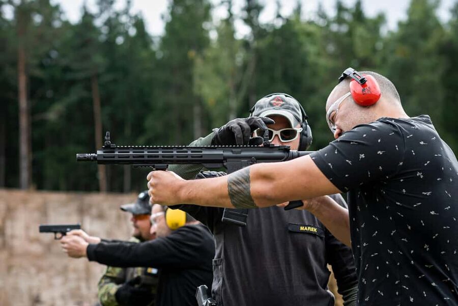 Prague: Outdoor Shooting Experience with up to 10 Guns - Simple preparation for a smoother session