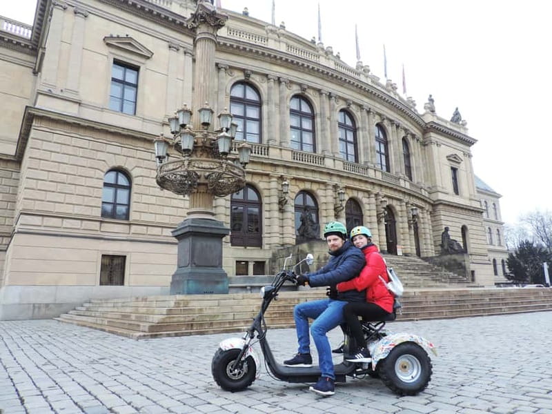 Prague: Panoramic Viewpoints Guided Electric Tricycle Tour - Rain, clothing, and practical limits
