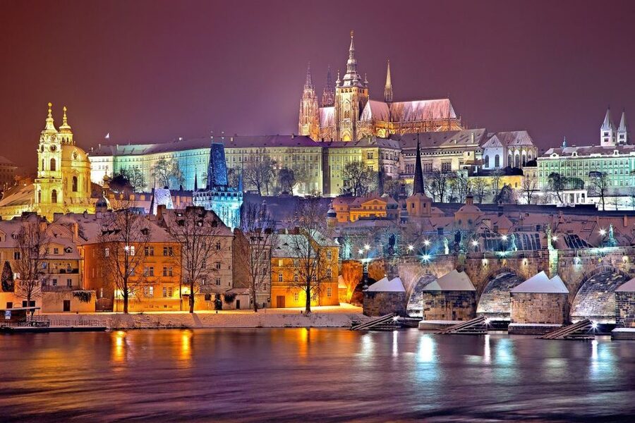 Prague: Prague Castle and Lobkowicz Palace Entry Tickets - How to arrange the four or five hours