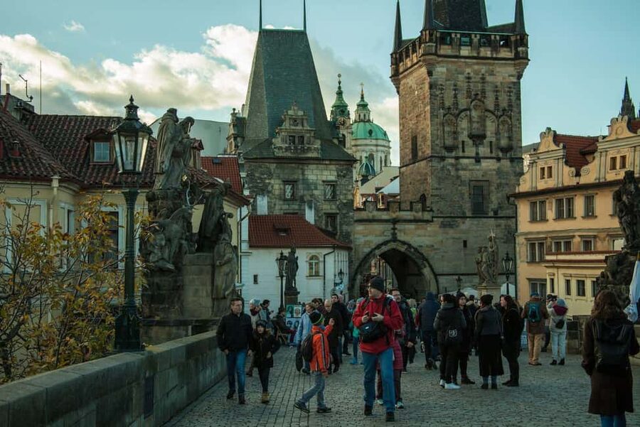 Prague: Prague Castle & Charles Bridge – guided tour in German - The Lesser Town and the included tram ride