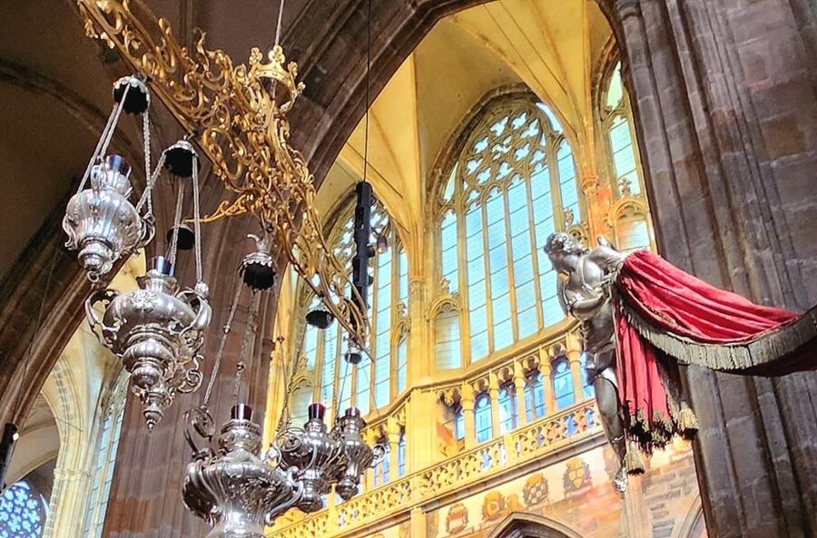Prague: Prague Castle Private Walking Tour - The Old Royal Palace and the machinery of power