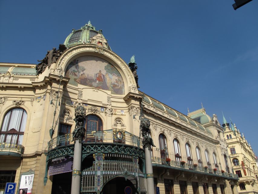 Prague: Private Cubism & Art Nouveau Walking Tour - Art Nouveau along Prague’s grand public streets