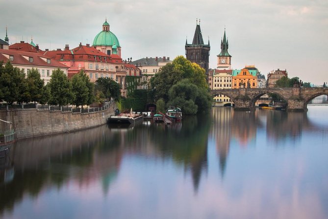 Prague Private Photo Tour for Photography Enthusiasts - Why a tiny group matters in Prague