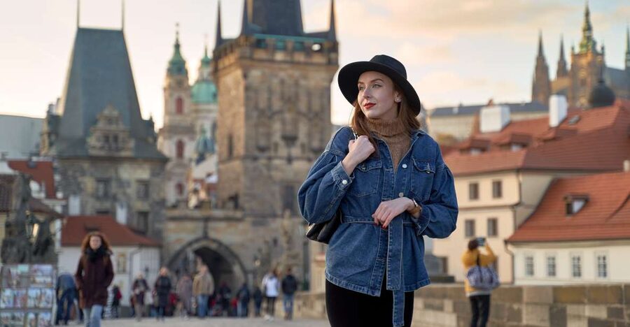 Prague: Professional Photoshoot at Charles Bridge - What the 15 to 45 minutes actually means