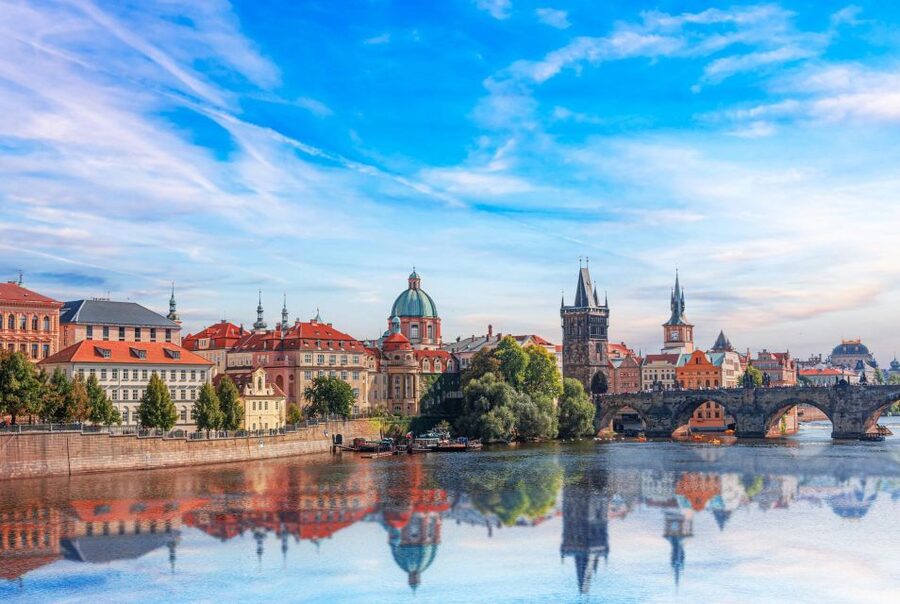 Prague Royal Castle, St Vitus, Golden Lane Tour with Tickets - Golden Lane, small houses with big stories
