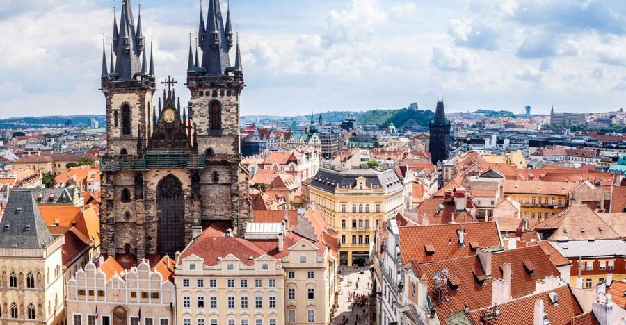 Prague Royal Castle, St Vitus, Golden Lane Tour with Tickets - Crossing Matyáš Gate into the castle complex