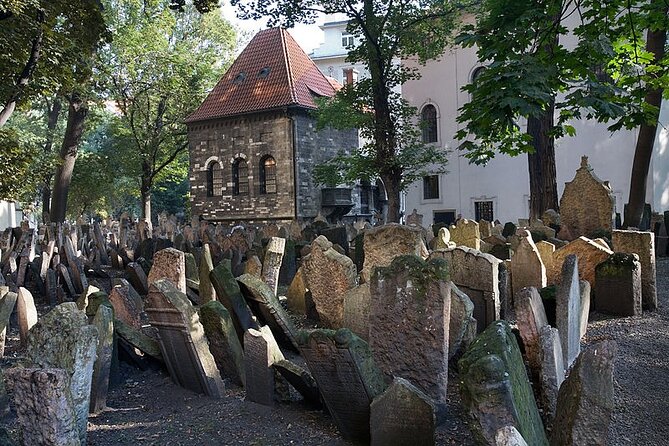 Prague's Jewish Quarter: A Self-Guided Audio Tour - The app can make or break the walk
