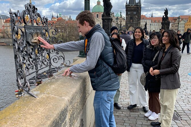 Prague’s TOP Sights - Old Town, Jewish Quarter, Charles Bridge (Tip-based tour) - Old Town Square and the Astronomical Clock show