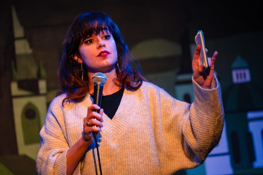 Prague: Saturday Stand-Up Comedy Night in English - Picking the right show time
