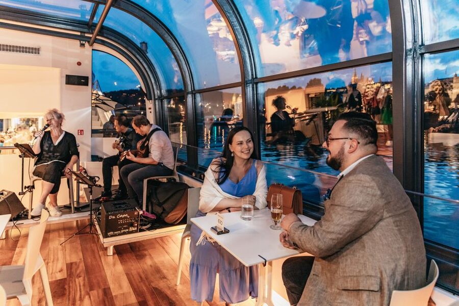 Prague: Sightseeing Dinner Cruise on Open-Top Glass Boat - A graceful way to see Prague after dark