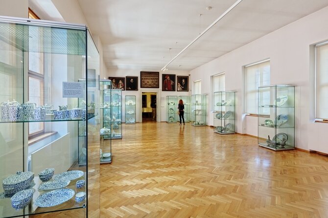 Prague Super Saver: Lobkowicz Palace Concert plus Lobkowicz Palace Museum Entrance Ticket - How the $38.62 price works for you