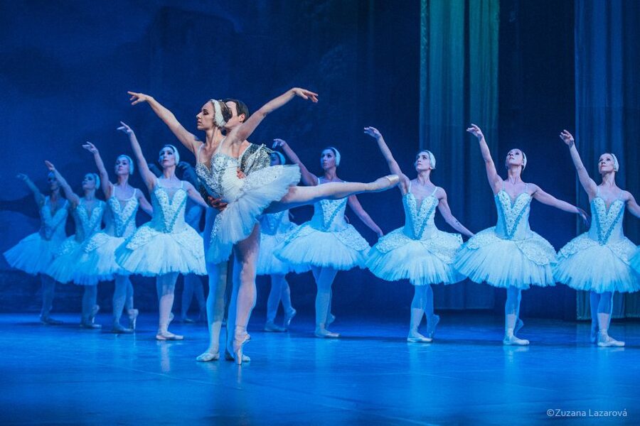 Prague: The Best of Swan Lake Ballet Tickets - Music, staging, and atmosphere