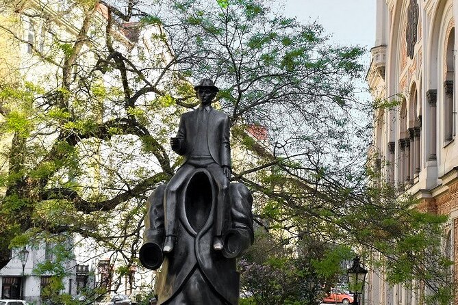 Prague Through the Eyes of Franz Kafka 150 minutes Tour - Old Town Square: a broad introduction to Kafka’s city