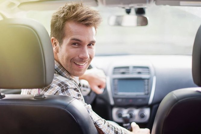 Prague to Berlin - private transfer with 2 hours of sightseeing - Should you book the Prague to Berlin transfer?