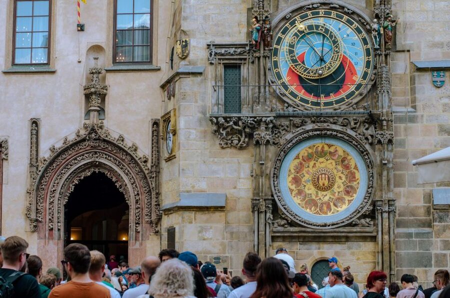 Prague: Top Sights and Historic Center Introduction Tour - Old Town Square and the Astronomical Clock