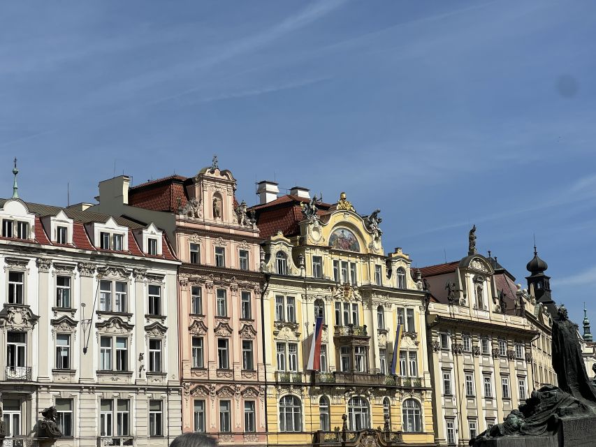 Prague Tour in Spanish - Who should book this Prague walk?