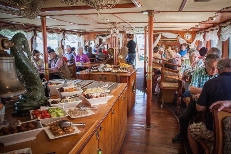Prague: Vltava River Evening Dinner Cruise - Who Will Enjoy This Cruise Most?