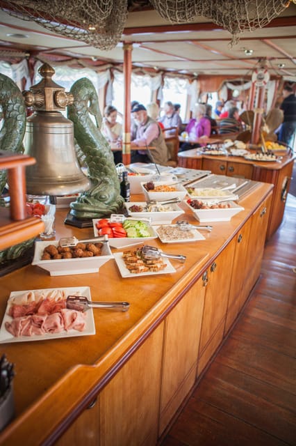 Prague: Vltava River Evening Dinner Cruise - The Lock Passage: Useful Route Feature or Long Wait?